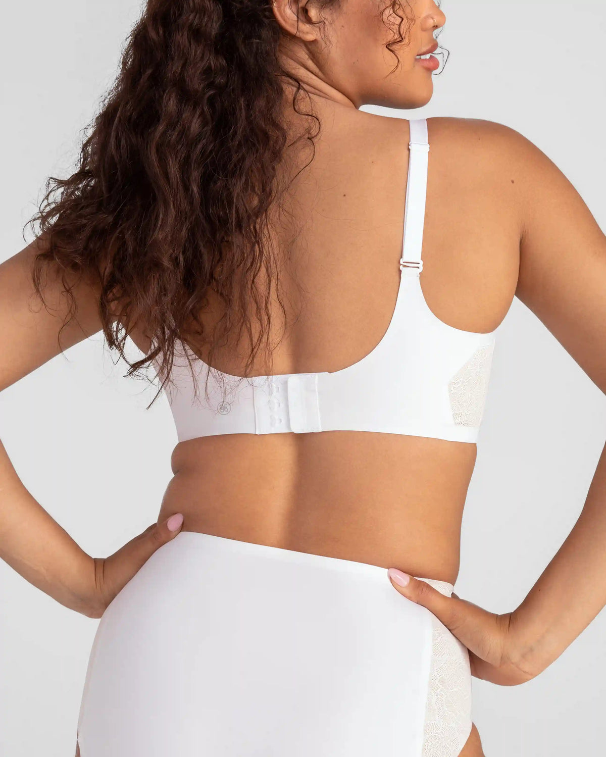 CrossOver Lace Bra