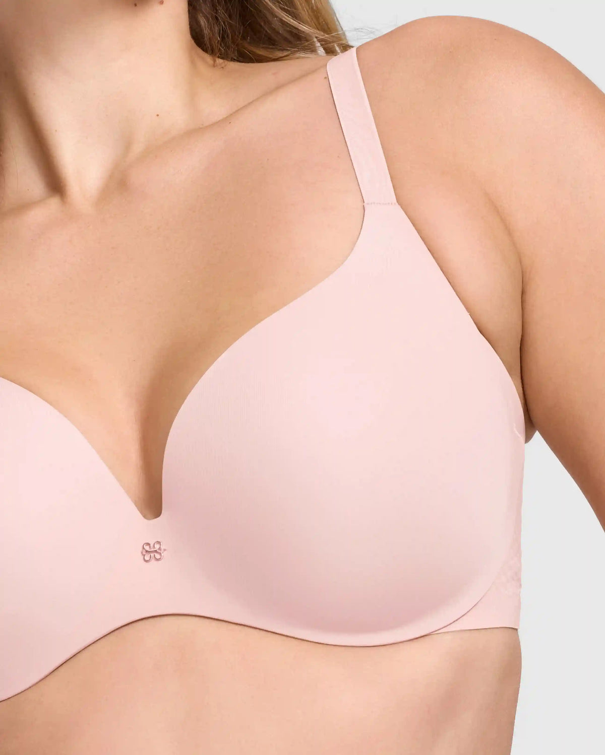 CloudEmbrace Bra with CloudWire
