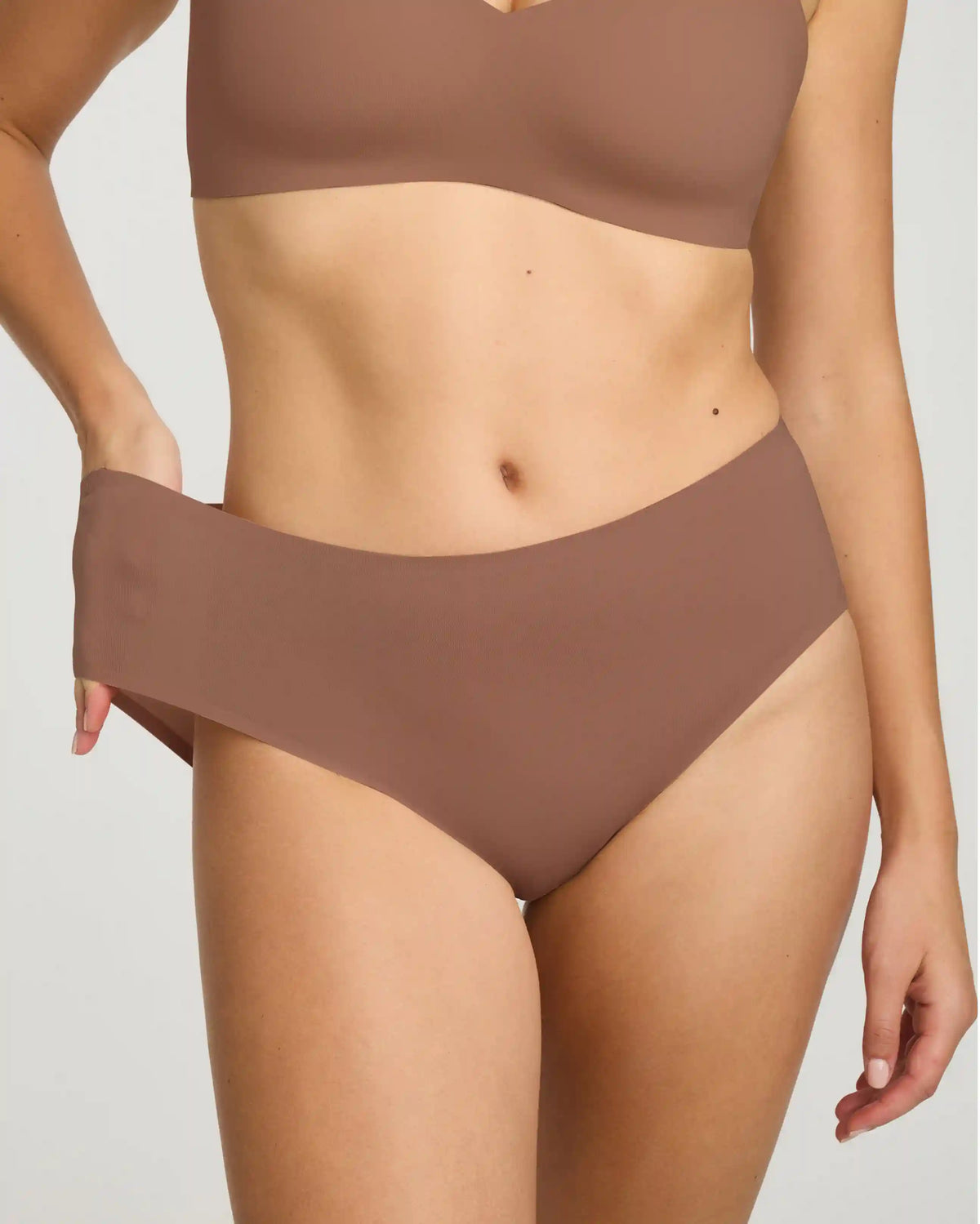 NeoStretch High-Rise Brief